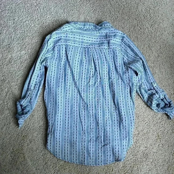 Loft Lounge Shirt Size S - Picture 2 of 6